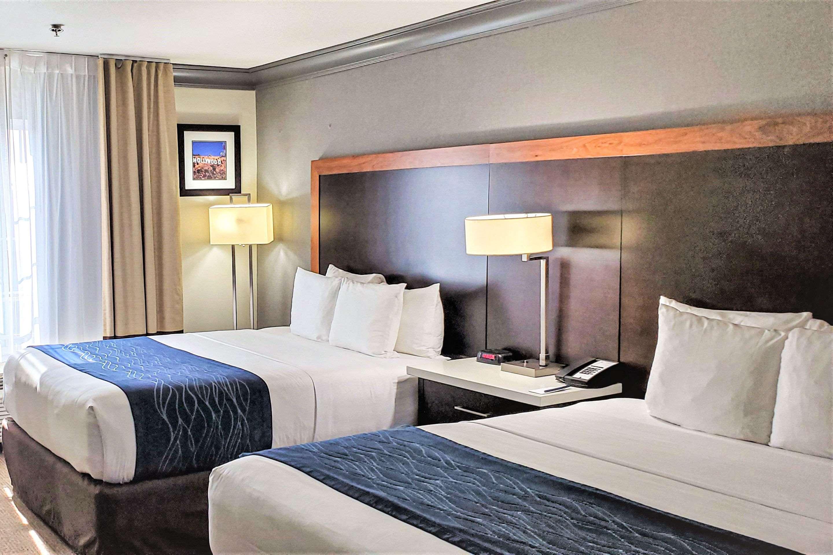 Comfort Inn & Suites Near Universal - N Hollywood - Burbank Лос-Анджелес Экстерьер фото
